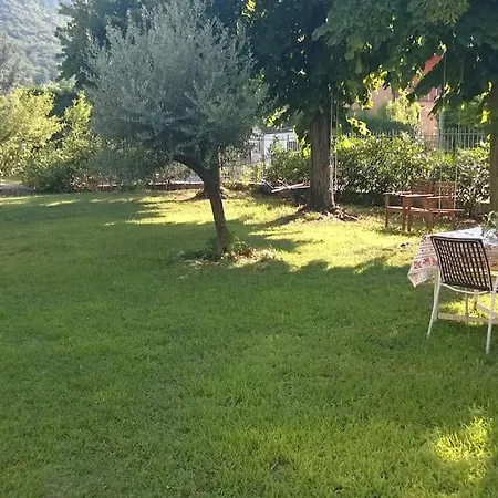 Con Giardino A Appartement *